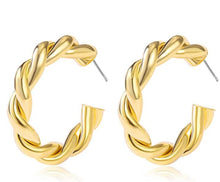 Load image into Gallery viewer, Gold chunky hoops