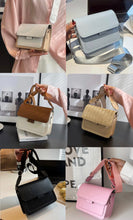 Load image into Gallery viewer, Cross body purse