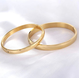 Simple Bangle Pair